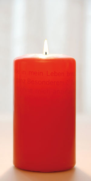 Wortlicht Kerze für den liebsten Menschen brennend